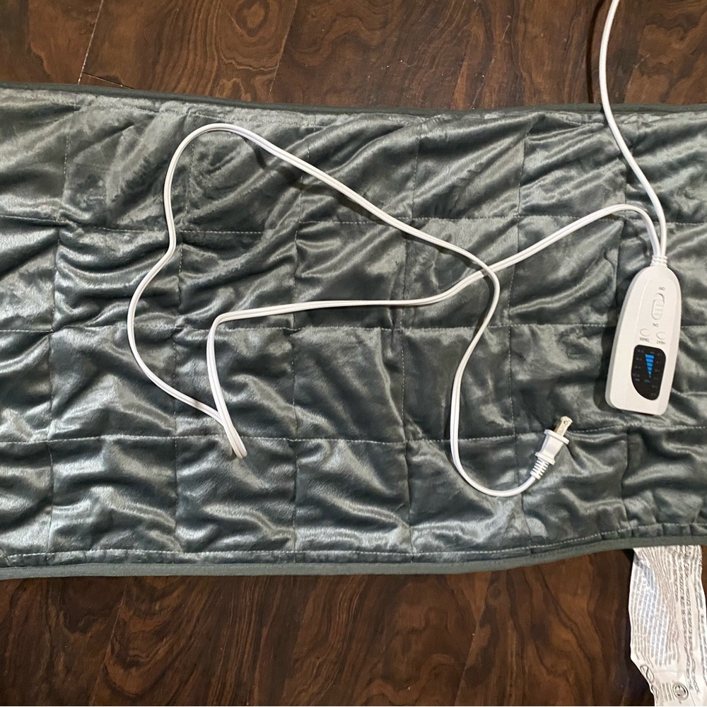 Plush Silver Quilted Heating Pad